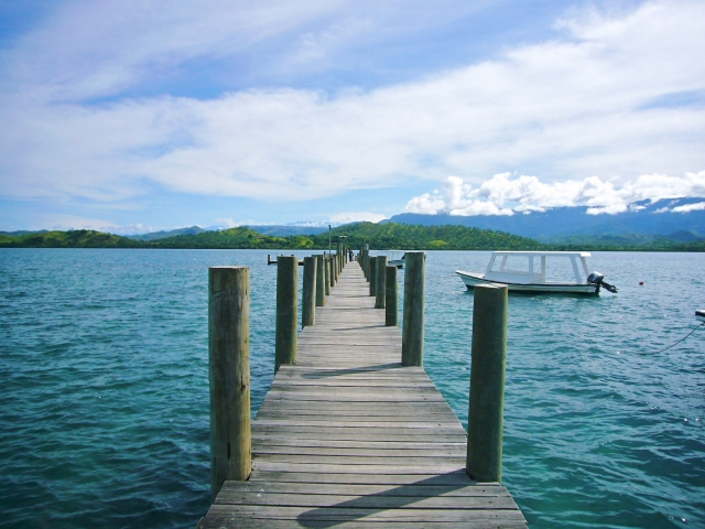 600以上もの島、800以上の固有の言語が混在する国　パプアニューギニア